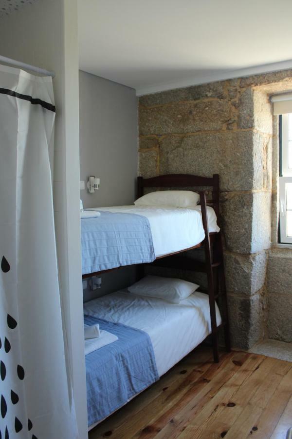 Hostel Casa Do Pinheiro Lagares da Beira Eksteriør billede