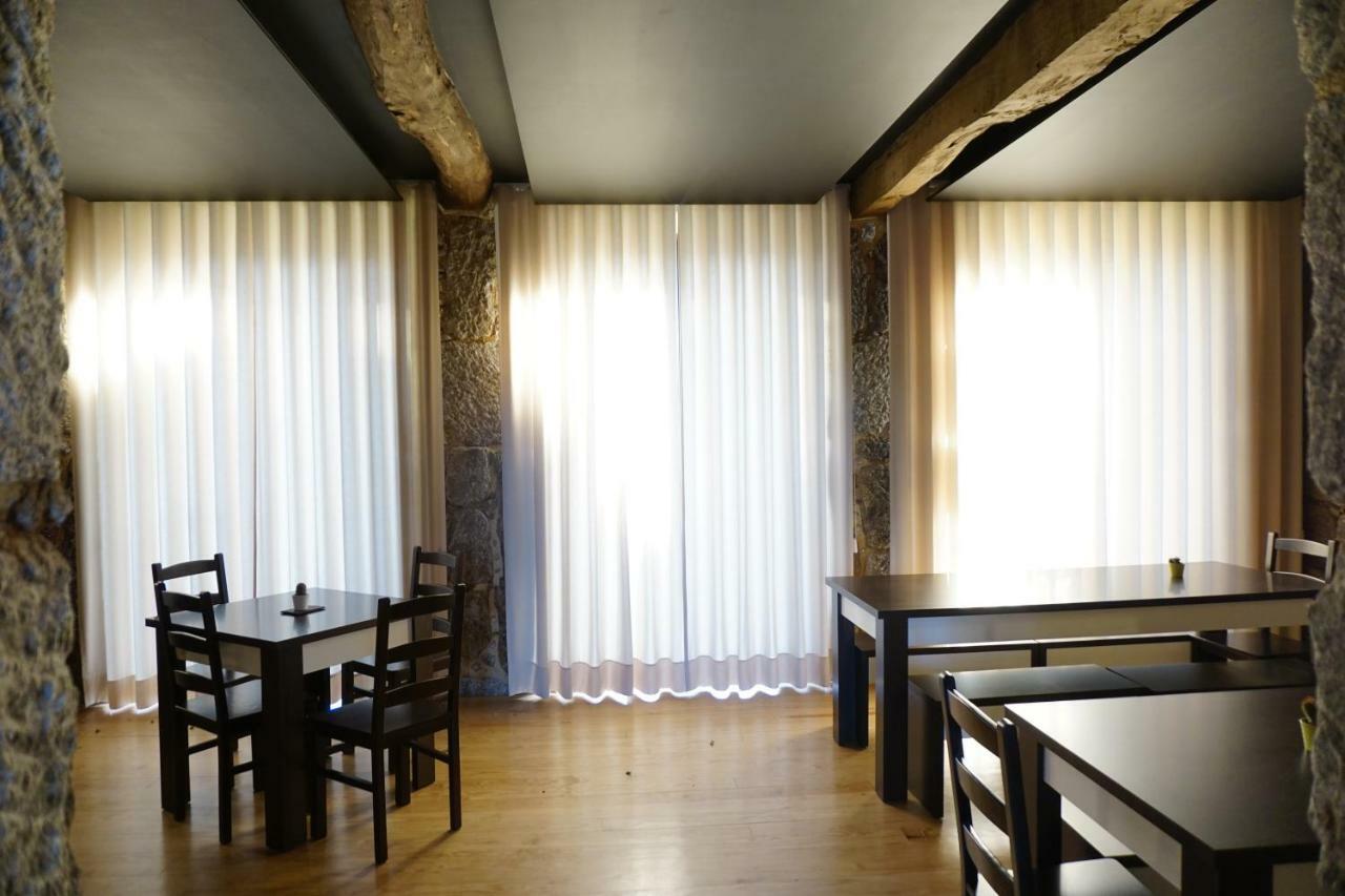 Hostel Casa Do Pinheiro Lagares da Beira Eksteriør billede